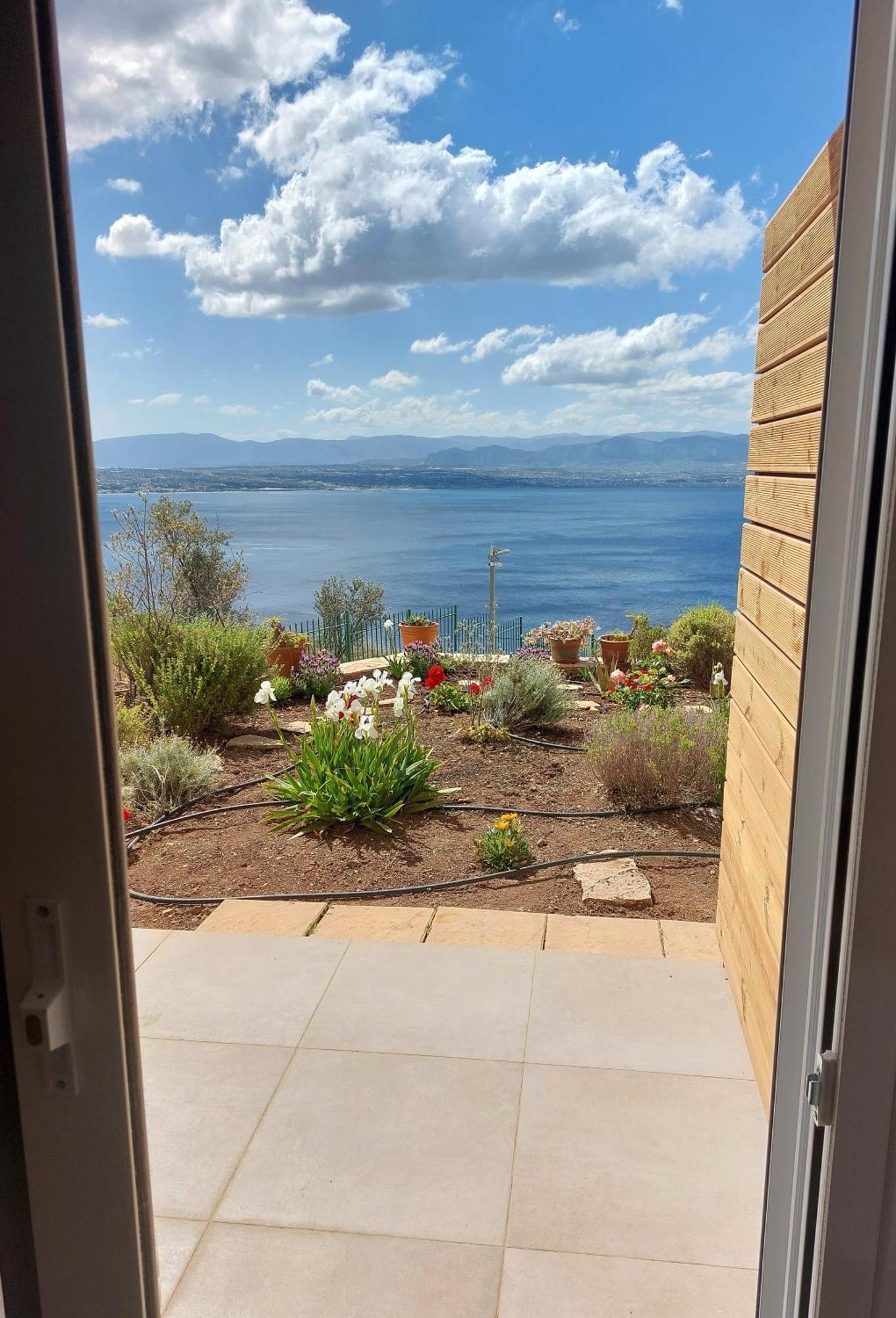 Aegean View Villa Loutráki Exterior foto